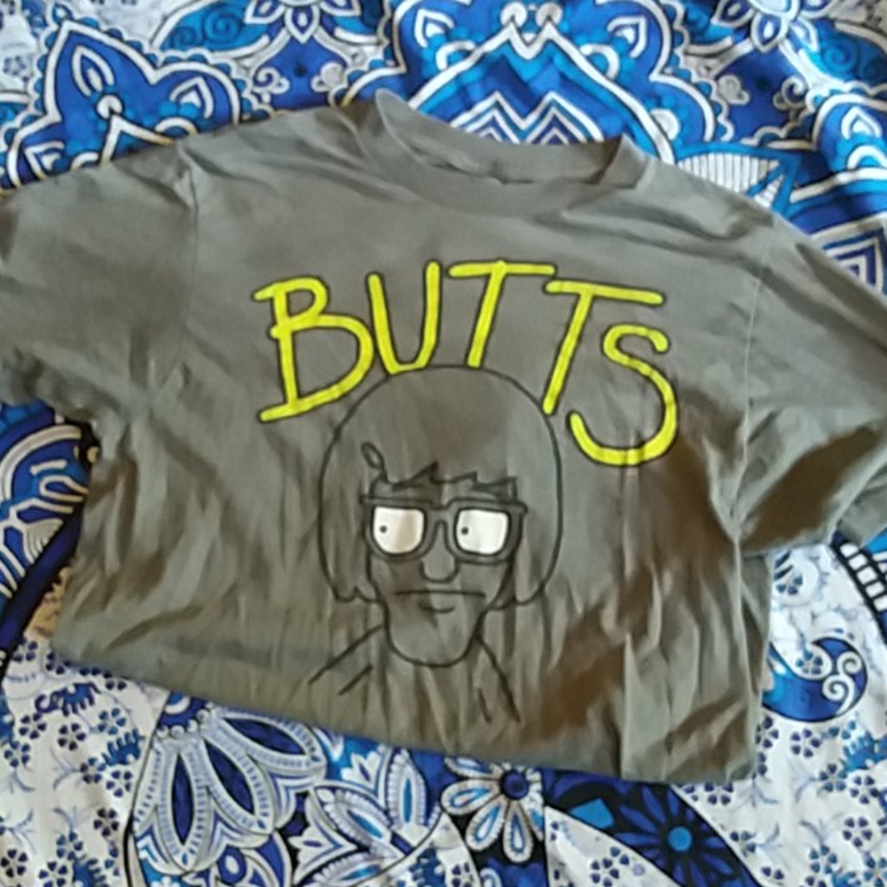 Bobs Burgers Tina Belcher T Shirt Small